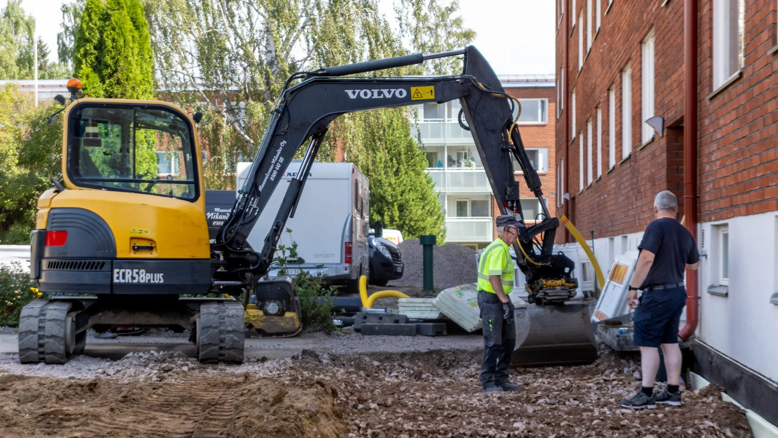 Kannattaako vanhaan taloon tehdä salaojat?